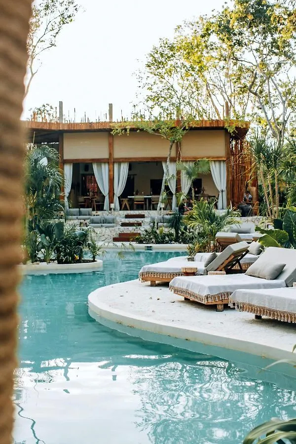 Hotel Muare (Adults Only) تولوم